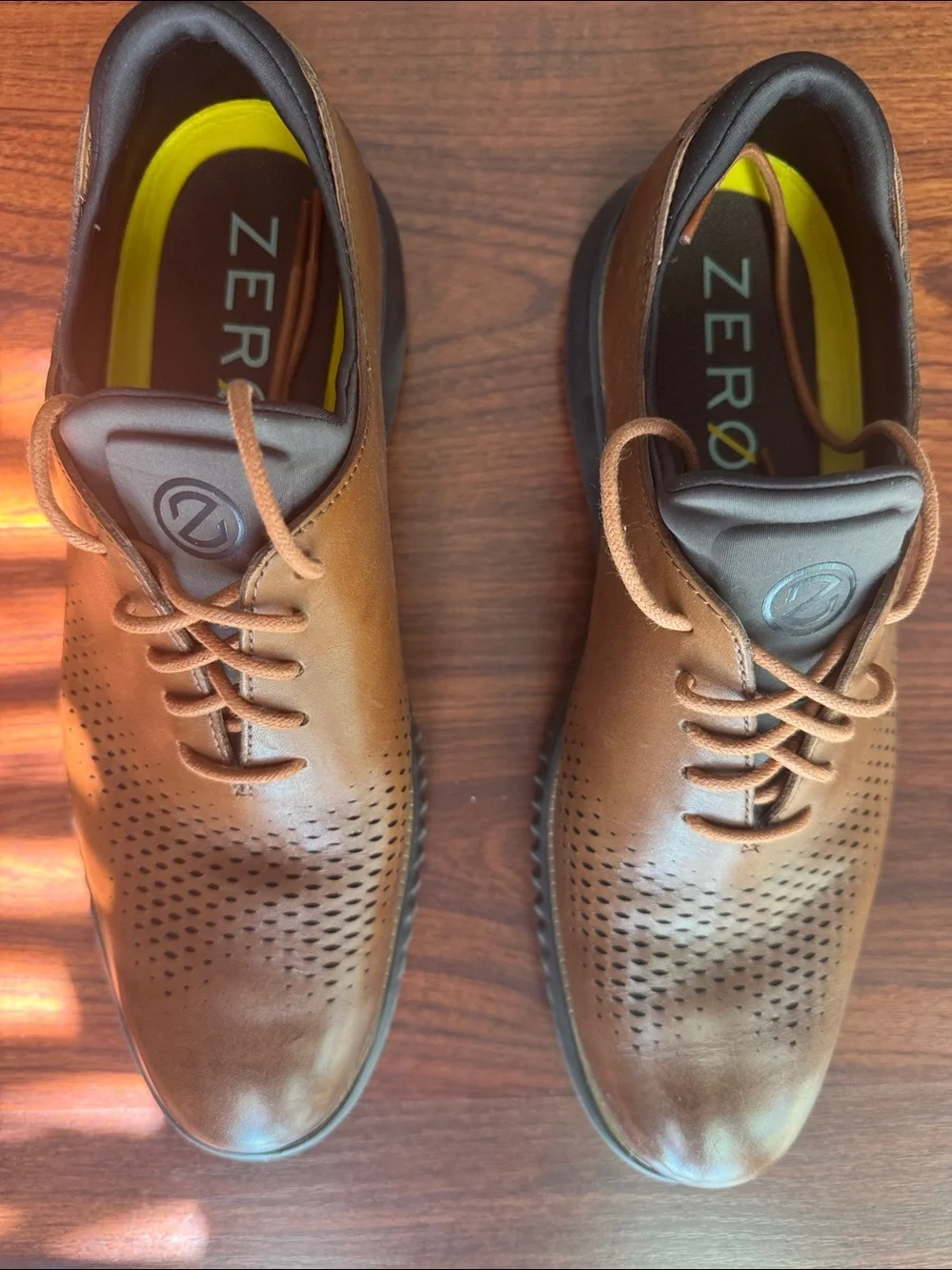 Cole Haan- Men's 10.5 2.zerogrand Brown Perforated Leather Lace-Up oxfords